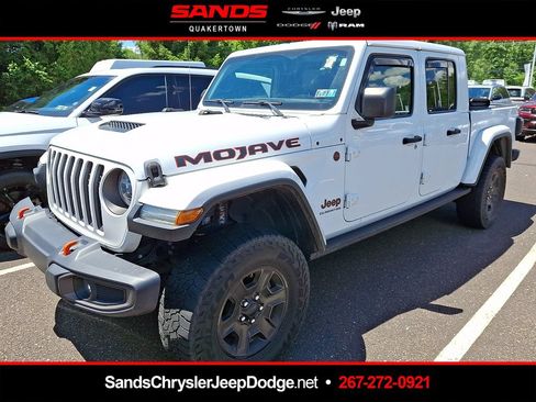 Used 2020 Jeep Gladiator Mojave AWD/4WD image 1