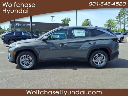 New 2026 Hyundai Tucson SE FWD image 2