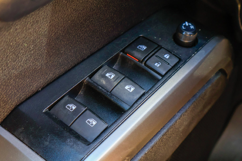 Used 2023 Toyota Tacoma SR5 RWD image 18