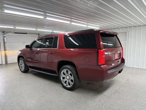 Used 2017 Chevrolet Suburban LS AWD/4WD image 5