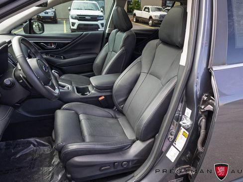 Used 2025 Subaru Outback Limited AWD/4WD image 22