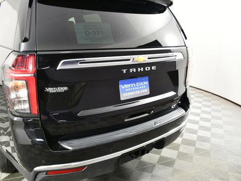 Used 2024 Chevrolet Tahoe LT image 15