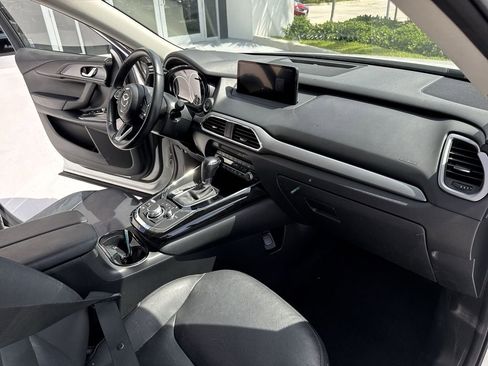 Used 2023 MAZDA CX-9 Touring Plus AWD/4WD image 32