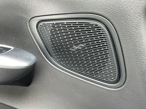 Used 2026 Mercedes-Benz GLC 300 4MATIC image 34