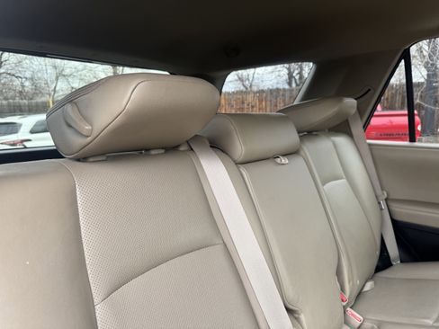 Used 2014 Toyota 4Runner Limited image 19