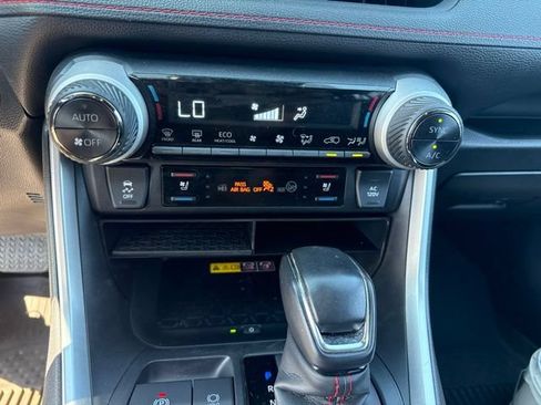 Used 2023 Toyota RAV4 XSE w/ Premium Package AWD/4WD image 20