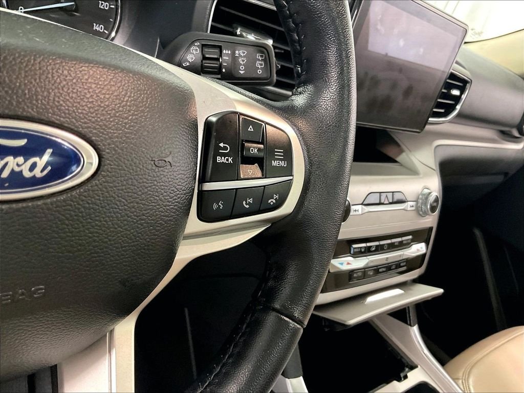 Used 2023 Ford Explorer XLT w/ Equipment Group 202A AWD/4WD image 25