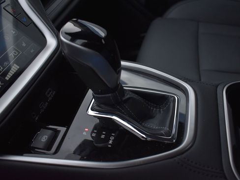 Used 2025 Subaru Legacy Limited image 31