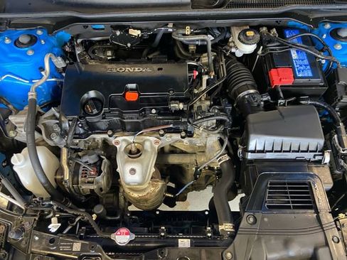 Used 2022 Honda Civic Sport image 18