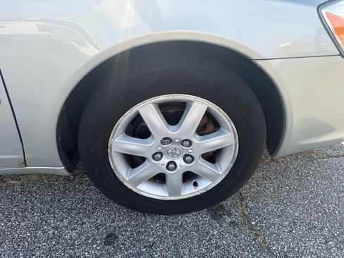 Used 2003 Toyota Avalon XL image 15