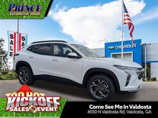 New 2025 Chevrolet Trax LT w/ Driver Confidence Package image 1
