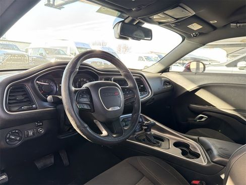 Used 2018 Dodge Challenger R/T w/ Blacktop Package image 5