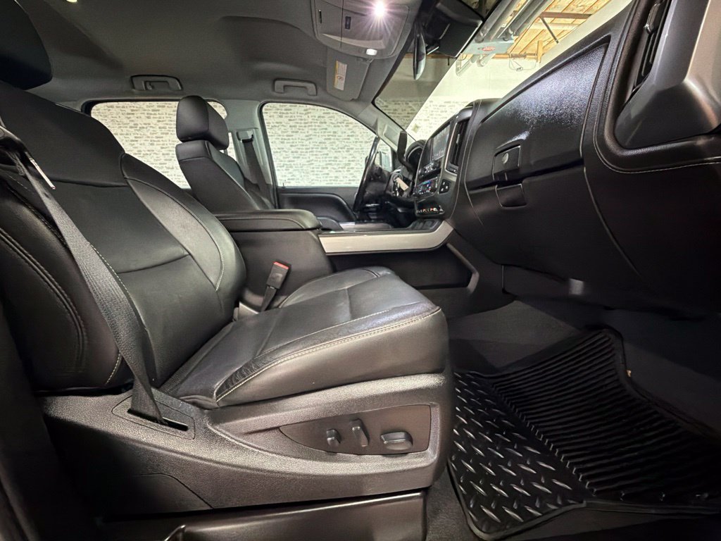 Used 2019 Chevrolet Silverado 2500 LTZ w/ Duramax Plus Package AWD/4WD image 11