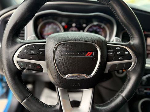 Used 2015 Dodge Charger R/T image 12