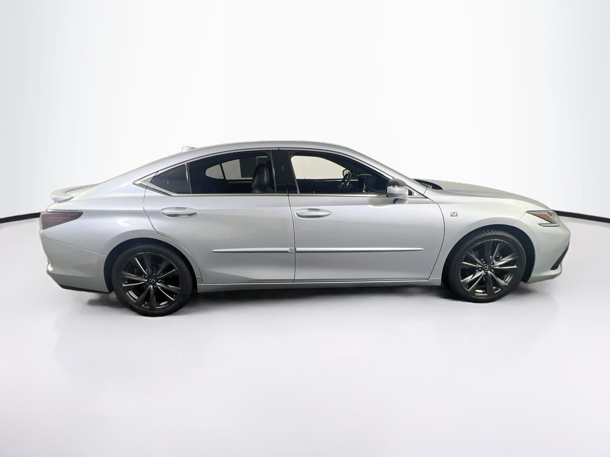 Used 2021 Lexus ES 350 F Sport w/ Accessory Package 2 FWD image 4