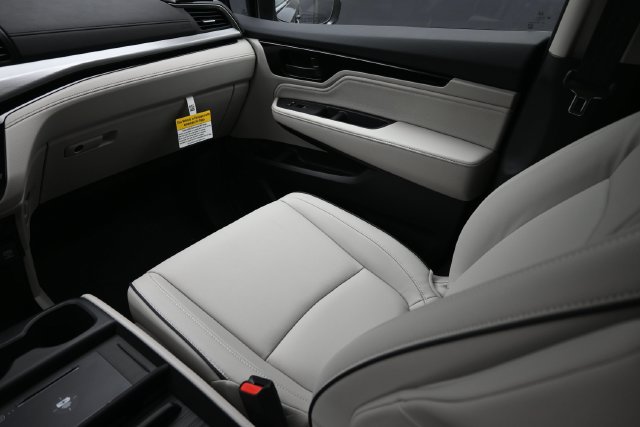 New 2027 Honda Odyssey Touring image 11