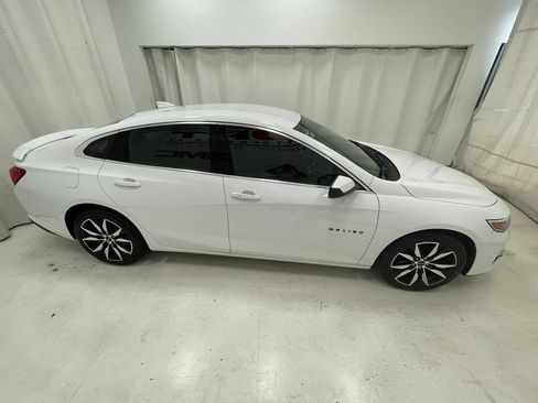 Used 2023 Chevrolet Malibu RS FWD image 4