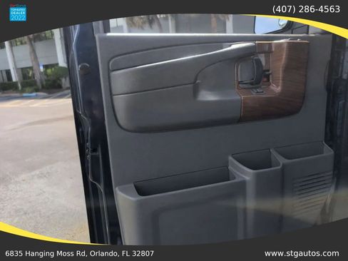 Used 2003 GMC Savana 3500 RWD image 11