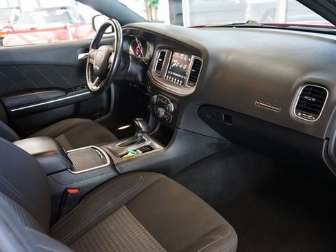 Used 2023 Dodge Charger SXT image 40