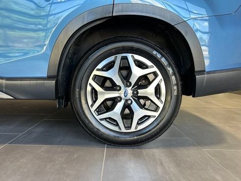 Used 2021 Subaru Forester Premium AWD/4WD image 43