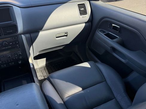 Used 2006 Honda Pilot EX-L image 17