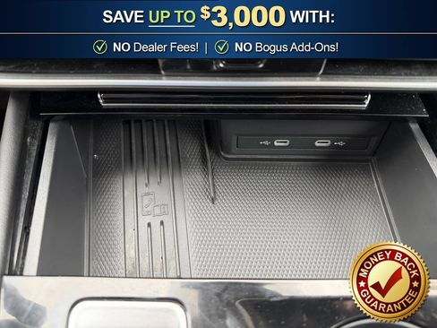 Used 2025 Volkswagen Atlas SE AWD/4WD image 28