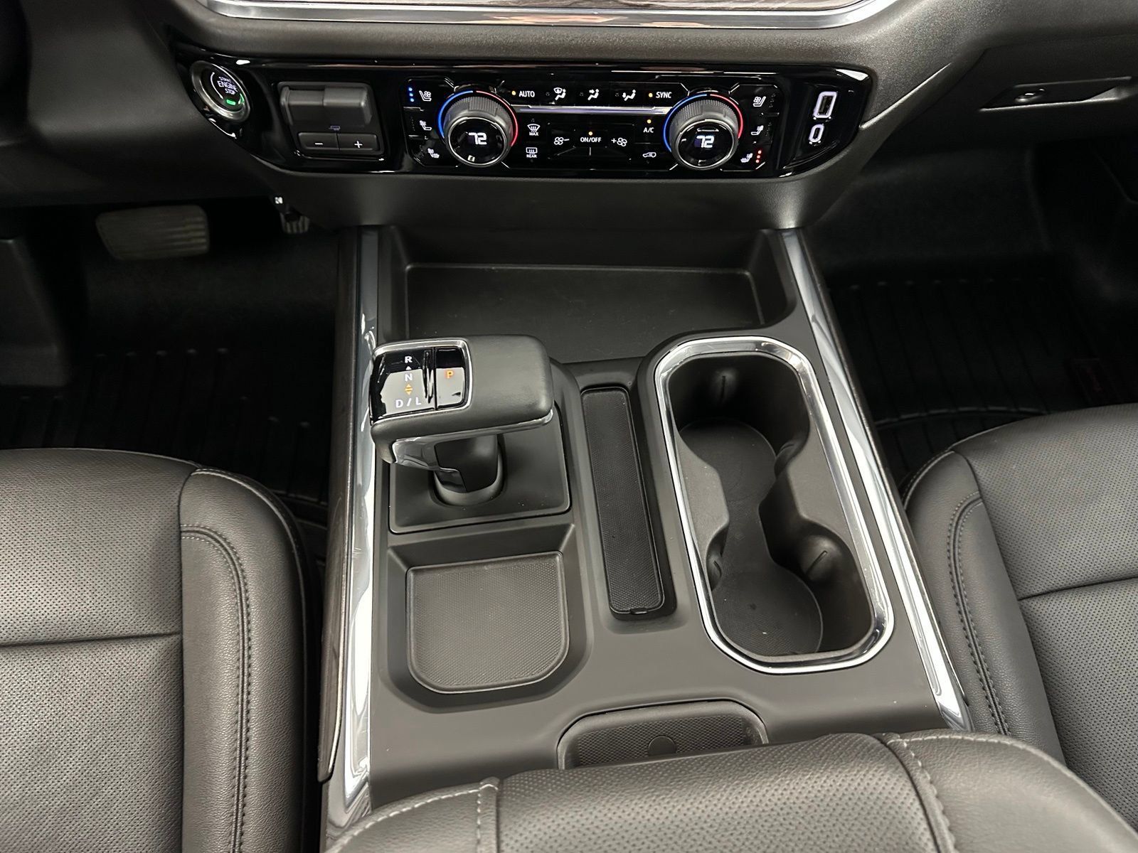 Used 2023 Chevrolet Silverado 1500 LTZ w/ Technology Package AWD/4WD image 22