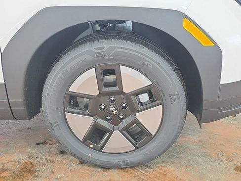 New 2026 Hyundai Santa Fe SEL FWD image 8