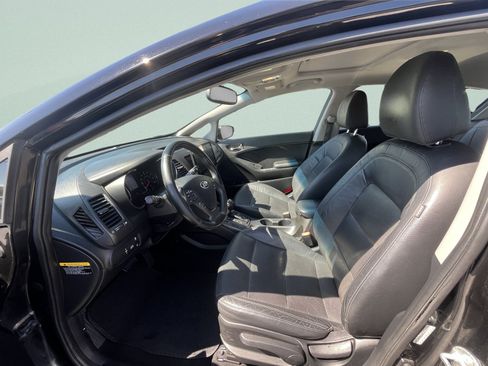 Used 2016 Kia Forte EX w/ EX Premium Technology Package FWD image 12
