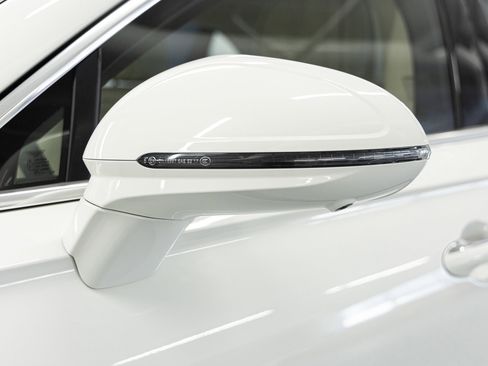 Used 2026 Bentley Flying Spur Plug-In Hybrid image 20