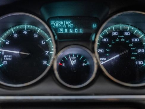 Used 2016 Buick Enclave Premium w/ Experience Buick Package image 43