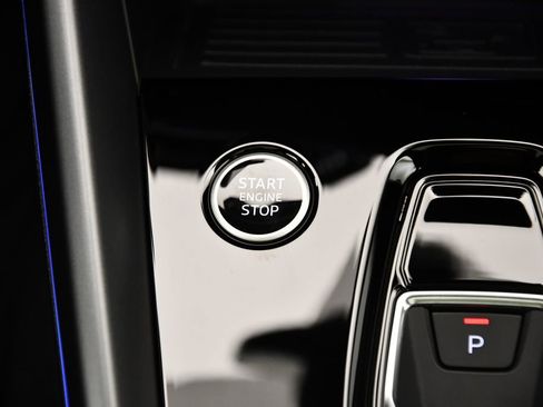 Certified 2025 Audi A3 2.0T Premium image 29