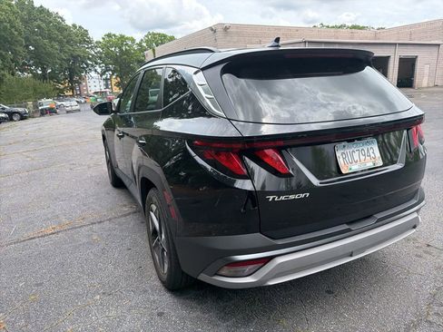 Used 2025 Hyundai Tucson SEL FWD image 8