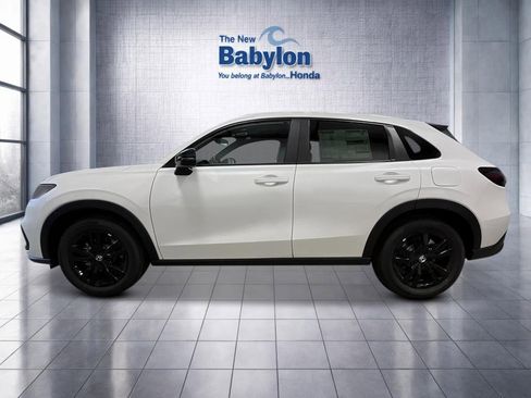 New 2026 Honda HR-V Sport image 2