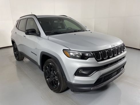 New 2026 Jeep Compass Latitude w/ Sun and Sound Group AWD/4WD image 2