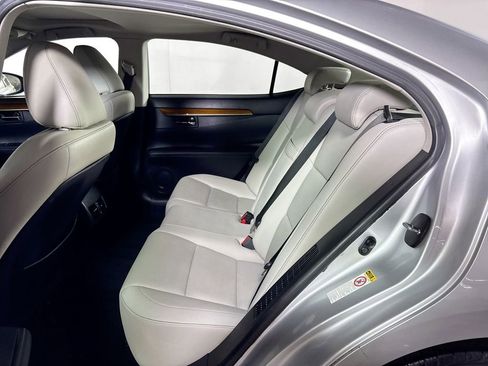 Used 2013 Lexus ES 300h w/ Premium Pkg FWD image 21