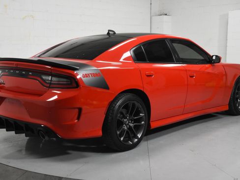 Used 2022 Dodge Charger R/T w/ Daytona Edition Group image 2