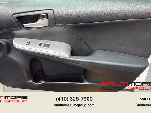Used 2012 Toyota Camry SE FWD image 21