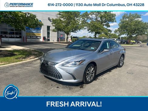 Used 2024 Lexus ES 350 w/ Premium Package FWD image 8