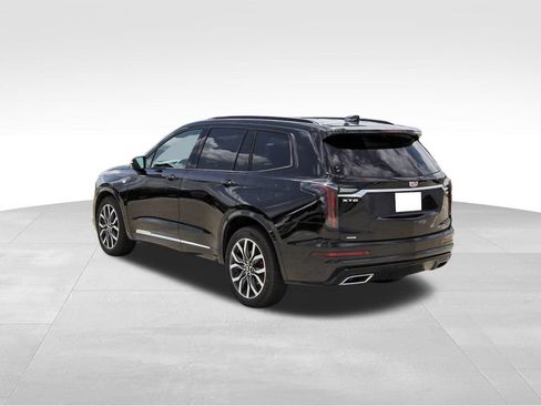 Used 2024 Cadillac XT6 Sport AWD/4WD image 3