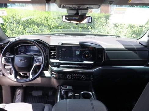 Used 2023 Chevrolet Silverado 1500 RST w/ Convenience Package II AWD/4WD image 32