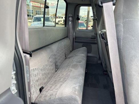 Used 1999 Ford F250 XLT image 26