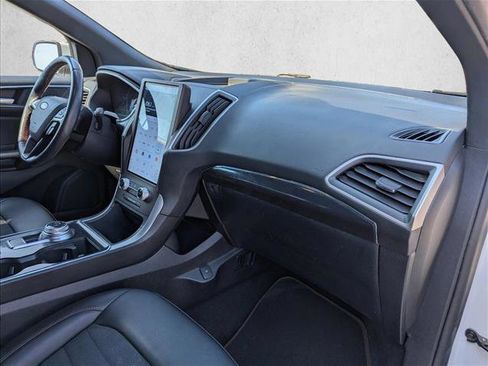 Used 2021 Ford Edge ST-Line image 28