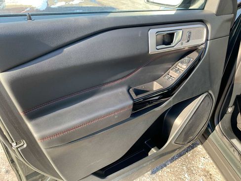 Used 2023 Ford Explorer ST-Line w/ Class IV Trailer Tow Package image 23