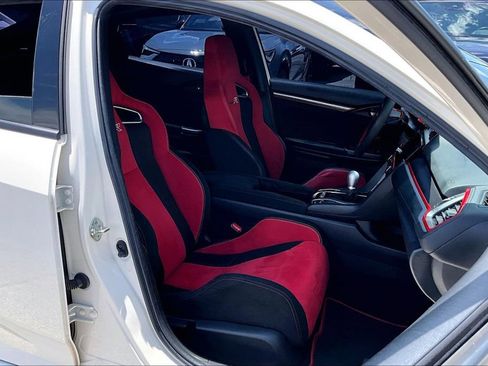 Used 2021 Honda Civic Type R image 9