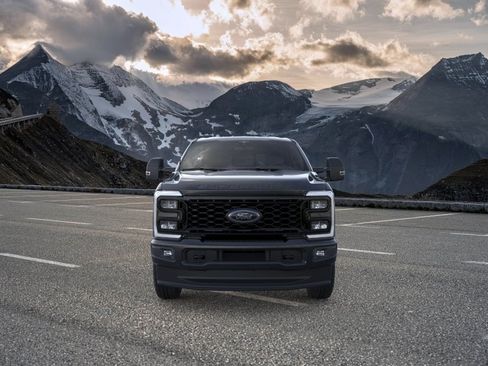 New 2026 Ford F250 XLT w/ XLT Premium Package AWD/4WD image 6