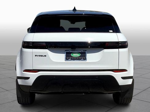 Used 2026 Land Rover Range Rover Evoque S image 4