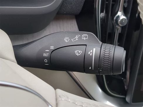 New 2026 Volvo XC90 B6 Ultra w/ Protection Package image 29