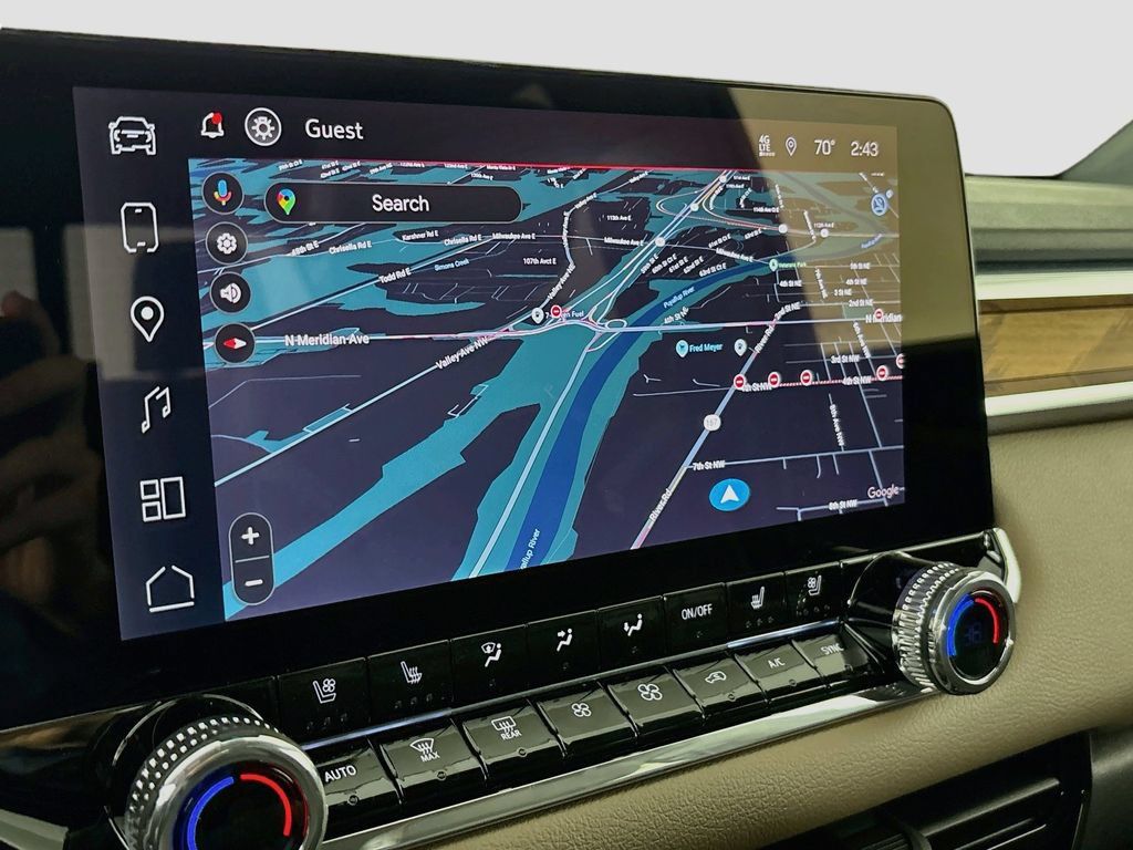 New 2026 GMC Canyon Denali AWD/4WD image 13