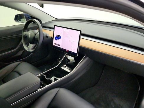 Used 2018 Tesla Model 3 Long Range image 28